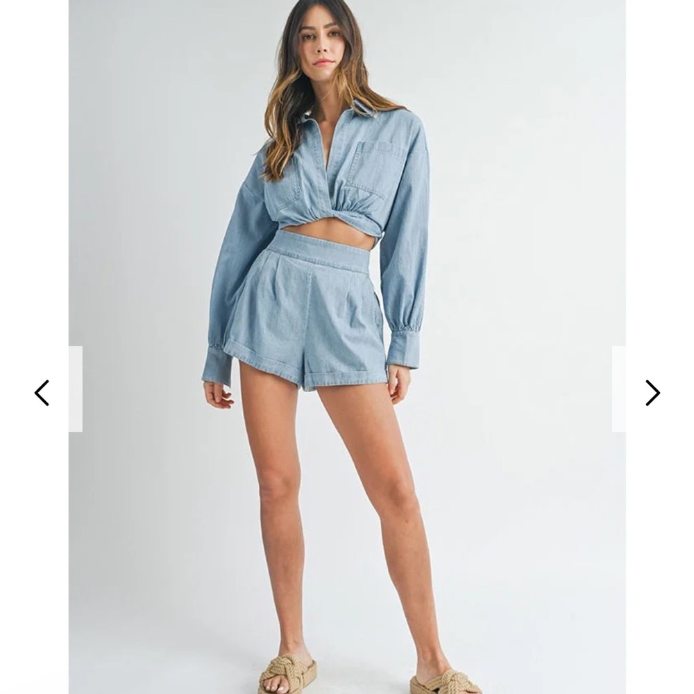 NEW Mable Chambray Twist Front Top & Shorts Set - Picture 4 of 6